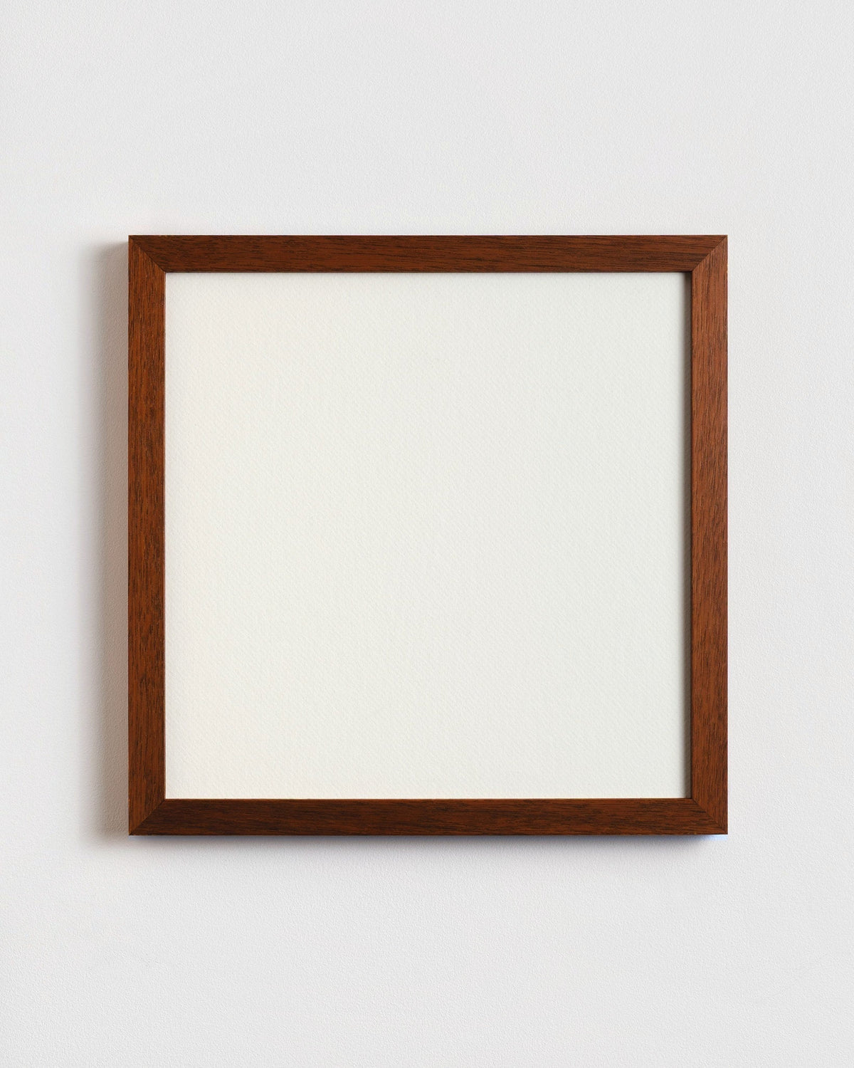 Bare frame in Teak with ivory mat